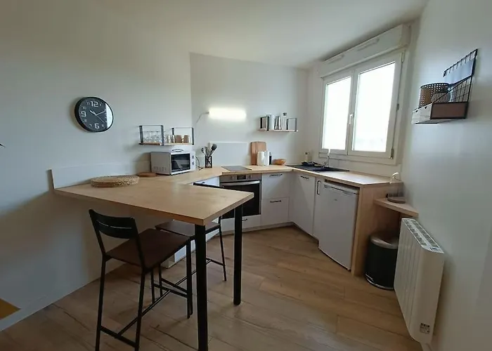 Apartament Le Yellow Corner - Place Ney